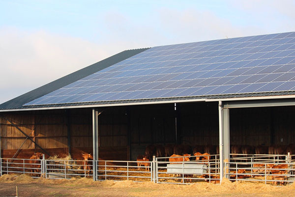 Egin, Nettoyage de panneaux de façade pour immeuble de bureaux et d’habitation